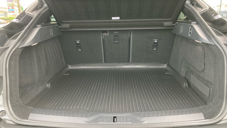 Jaguar I-Pace 294kW EV400 Black 90kWh 5dr Auto [11kW Charger] Electric Estate